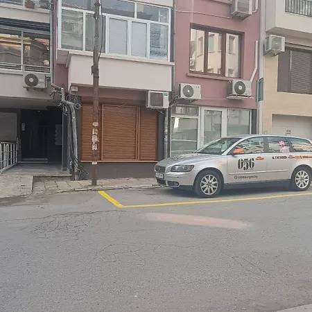 бургаски вечери Nights Apartamento Burgas